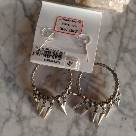 Rachel Roy silver/gold colored earrings NWT - Picture 3 of 4